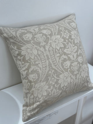 CUSCINO DONNA DI COPPE